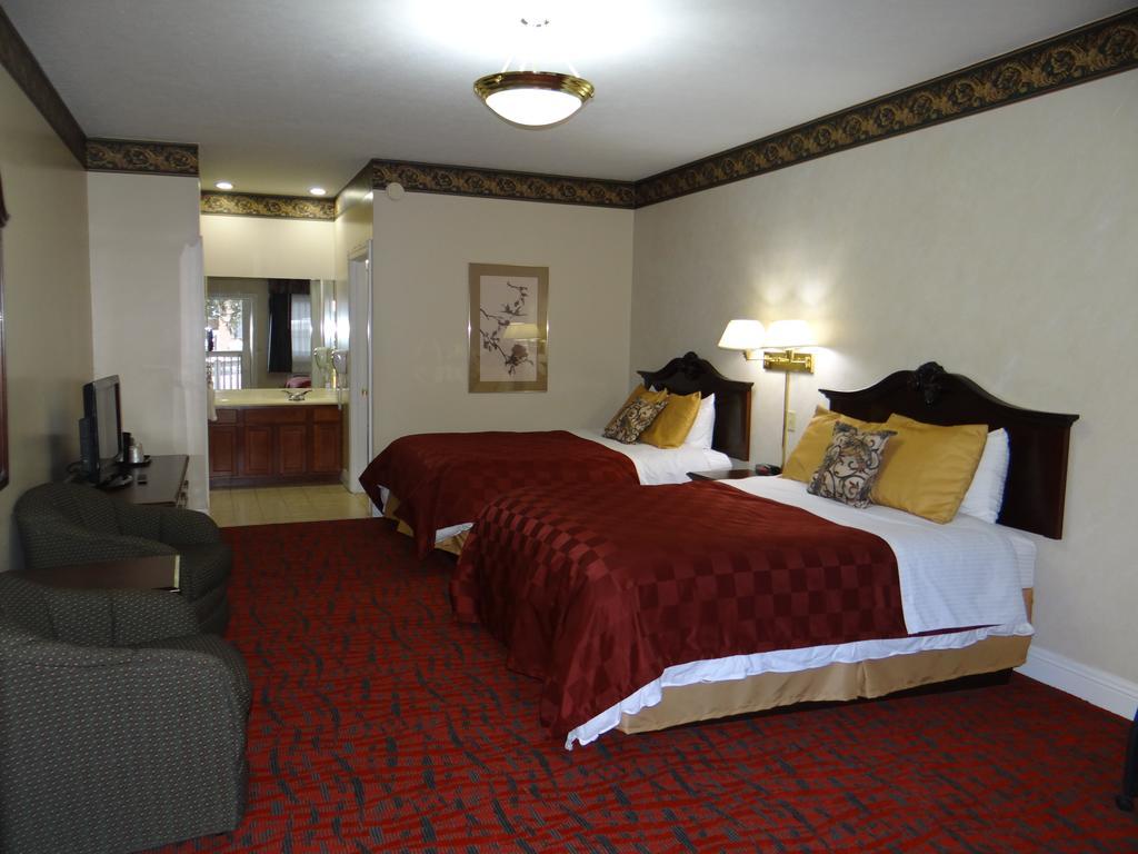 Edelweiss Ski Lodge Ellicottville Zimmer foto